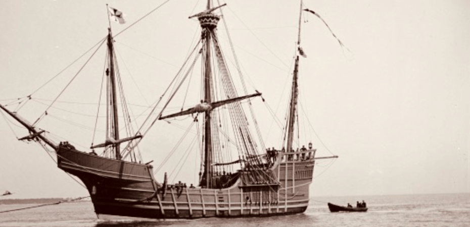 Santa Maria Replica