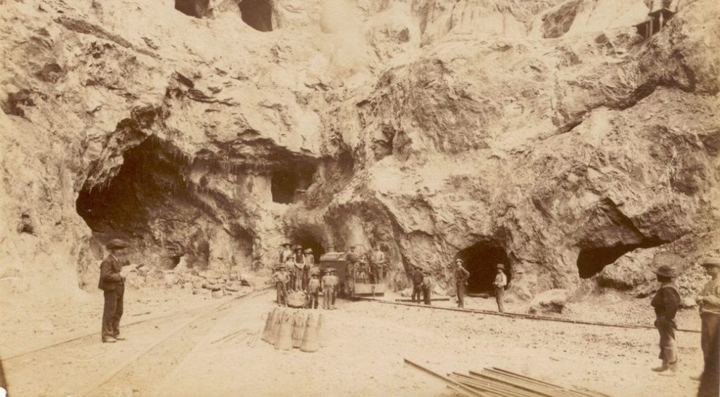 Workers at the Huelva Pyrite Mines