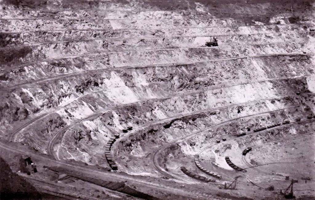 Working the Huelva pyrite open-cast mines