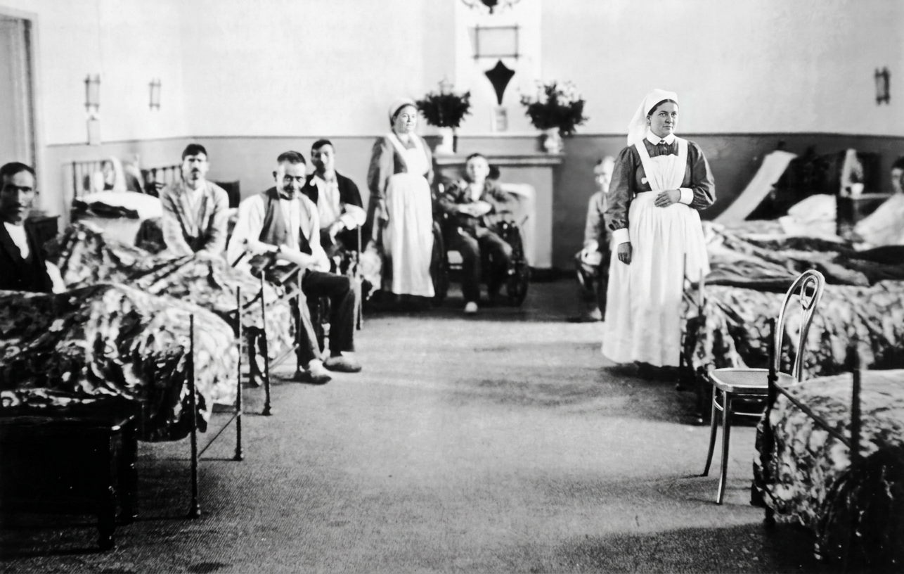 Nursing staff in the Rio Tinto Company Hospital